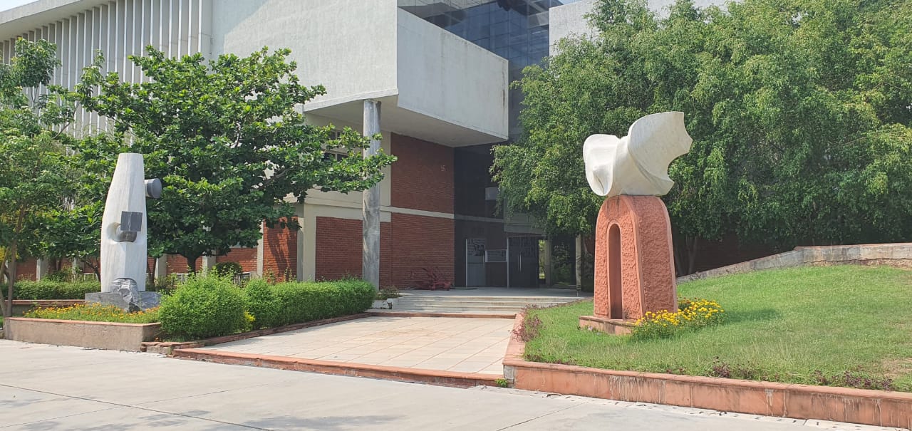 ITM SLS Baroda University, Vadodara College campus photo 9