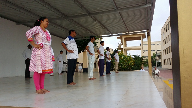 Vallabh Budhi Polytechnic Navsari Yoga Day photo 6
