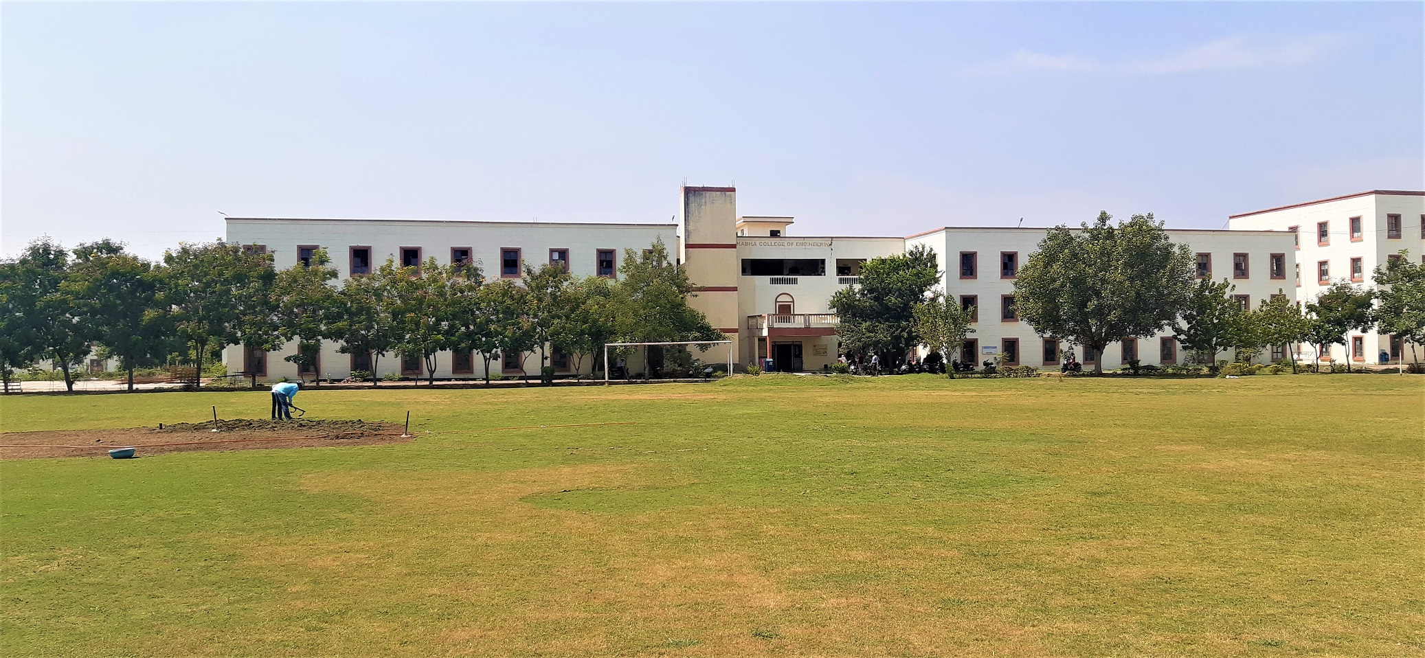 RKDF University Bhopal Academic Building photo 9