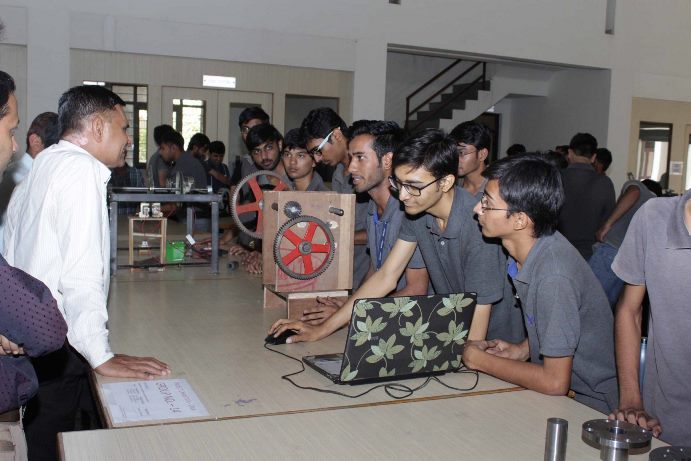 Darshan University Rajkot Project Exhibition photo 3