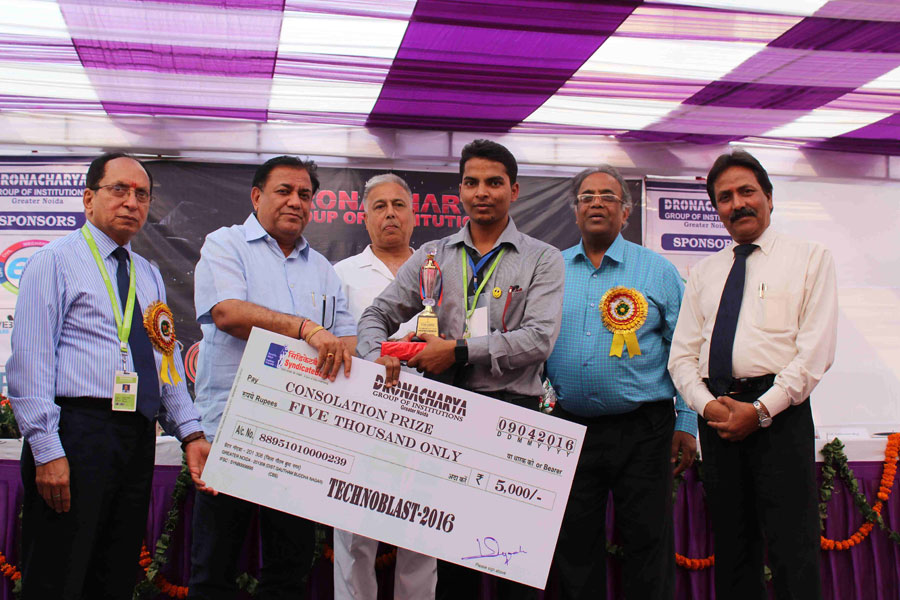 Dronacharya Group of Institutions Greater Noida Extra Curriculars photo 2