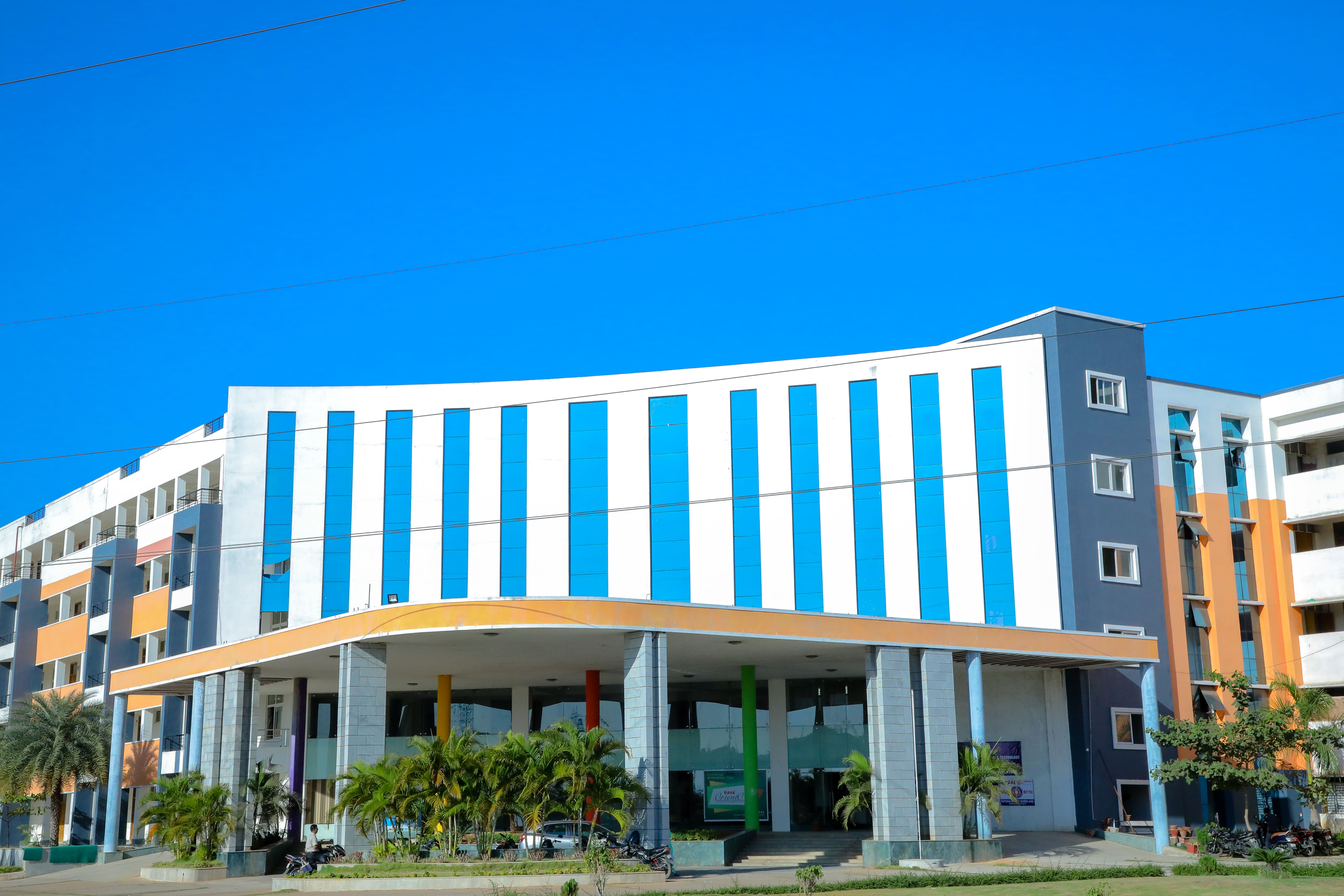 Raak College of Engineering and Technology Pondicherry campus photo 2