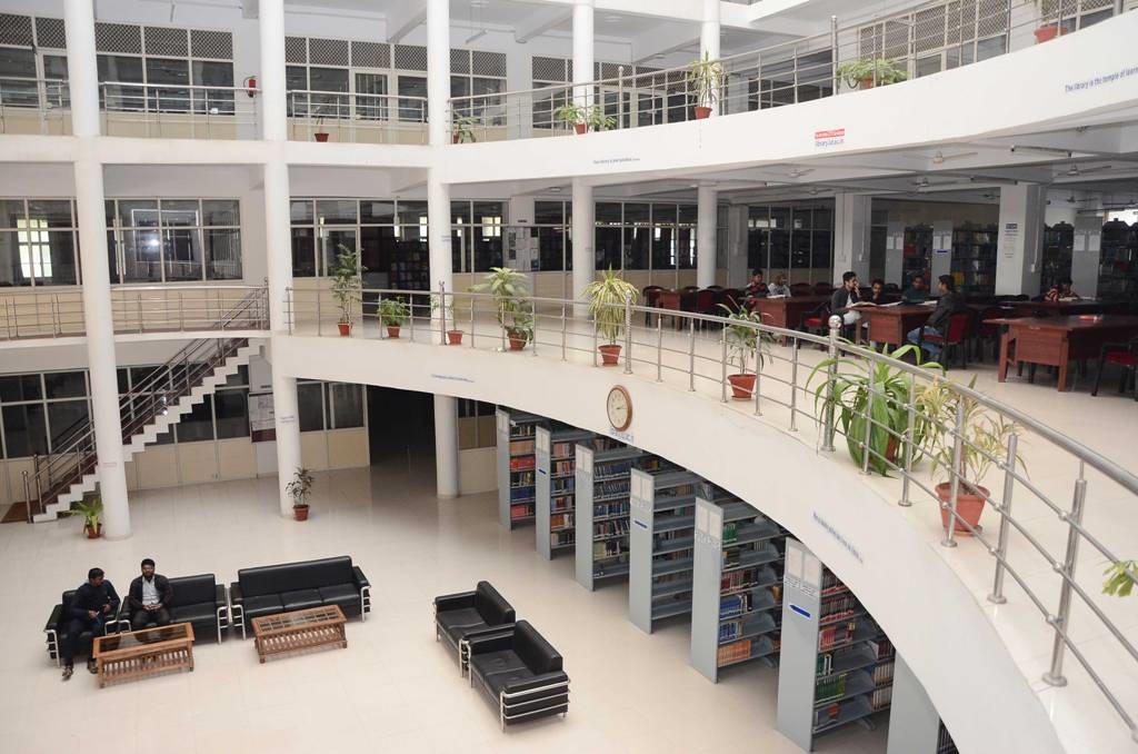 Integral University Lucknow Academic Building photo 5