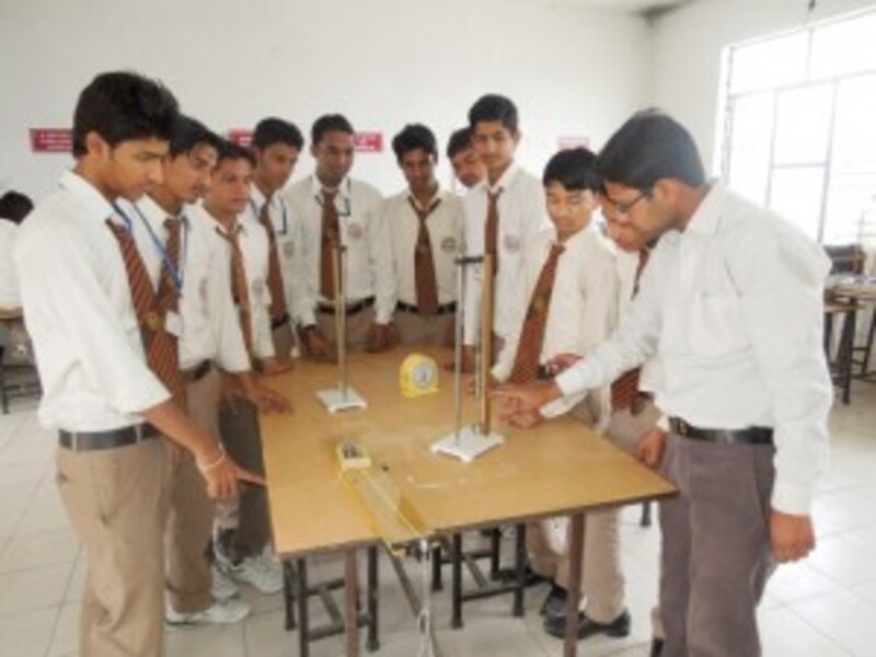 College of Advanced Technology Roorkee Curriculam photo 4