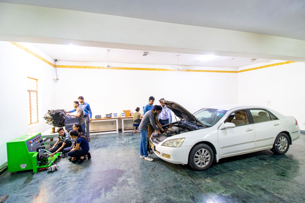 Dronacharya Group of Institutions Greater Noida Academic Building photo 19