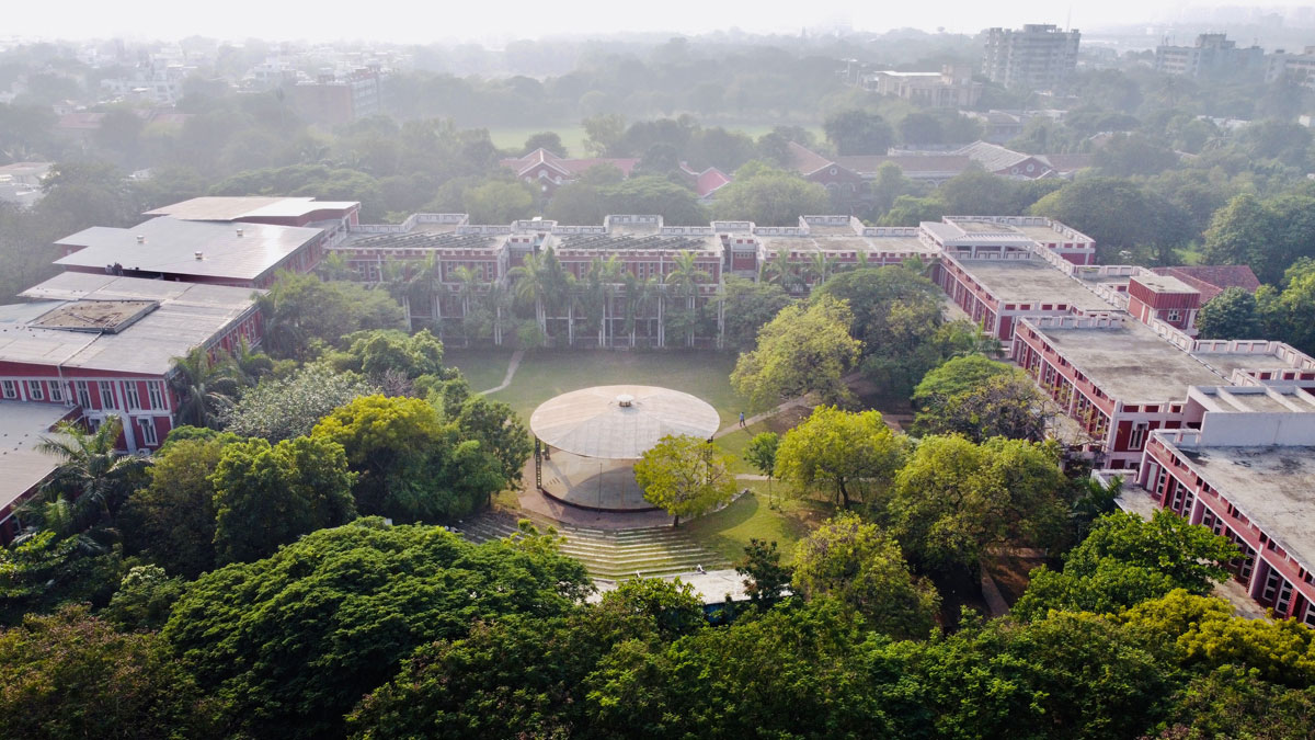 Sarvajanik University Campus photo 9