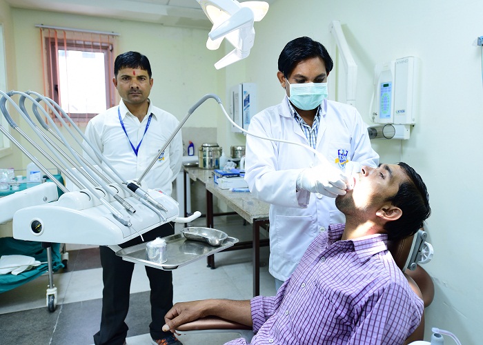 T.S.Mishra University Lucknow Departments and Facilities photo 2