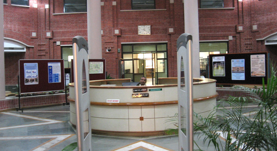 IIM Lucknow Academic Building photo 32