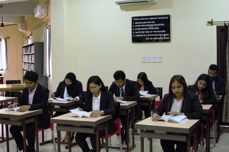 SXUK Library photo 10