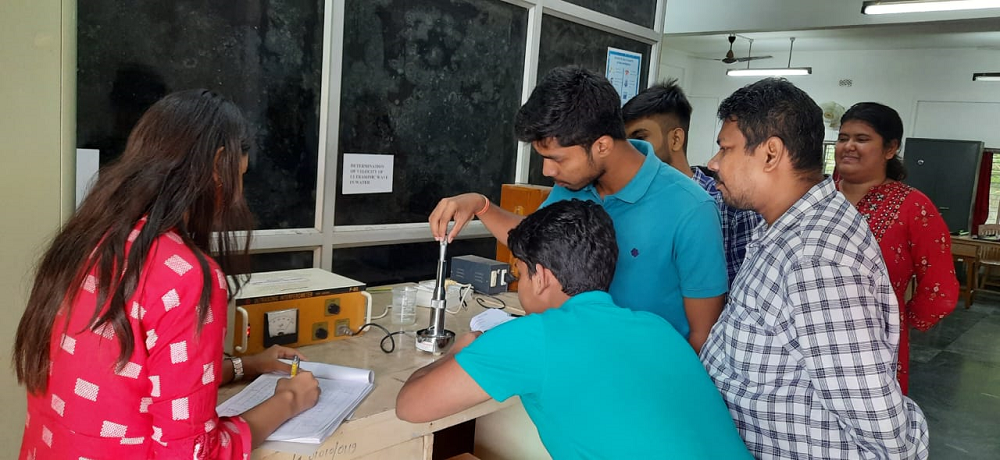 TNU Physics Department photo 4