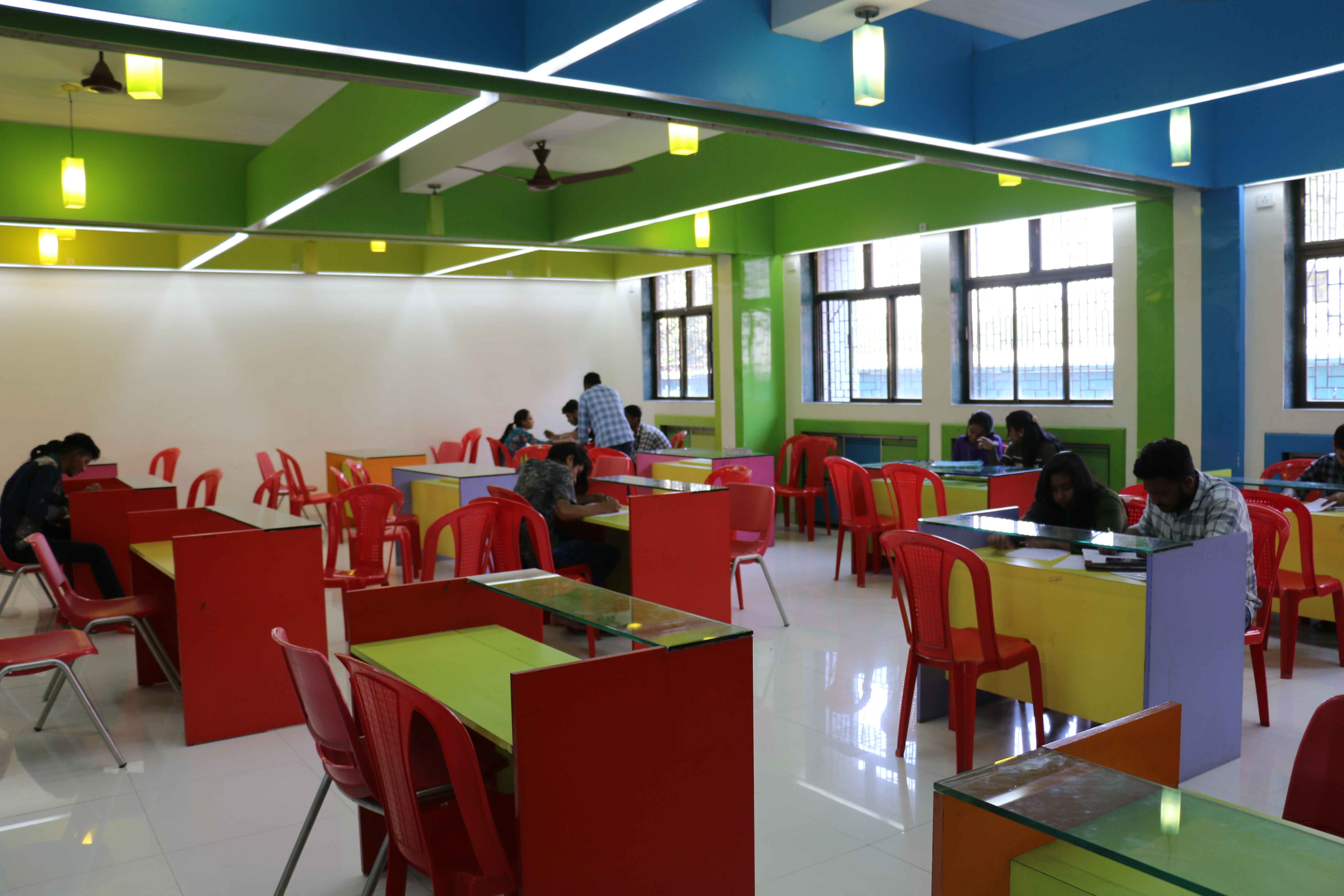 Pillai HOC College of Engineering and Technology Navi Mumbai Academic Building photo 18