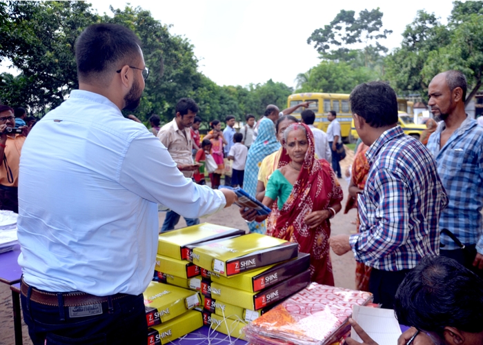 Kingston School of Management and Science Kolkata Winter Wear Distribution photo 10