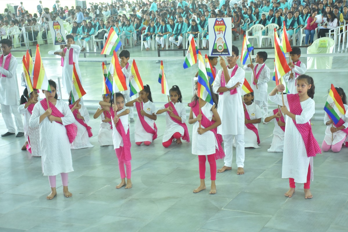 Bhagwan Mahavir University Surat 2nd Convocation photo 3
