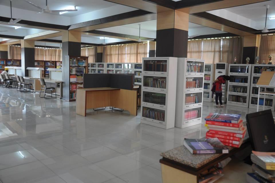 Rayat Bahra University Powered by Sunstone Mohali Campus photo 11
