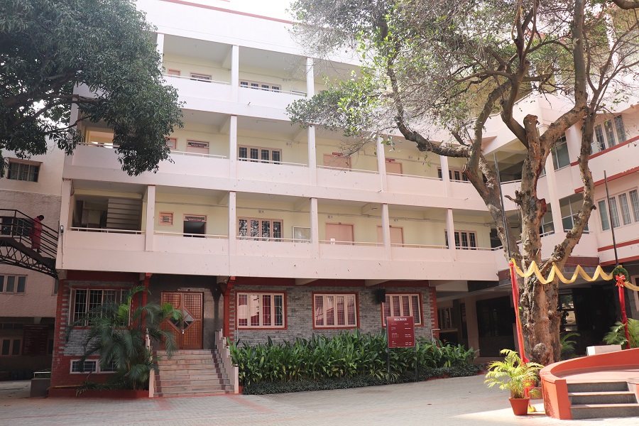 Mount Carmel College Autonomous Campus photo 7