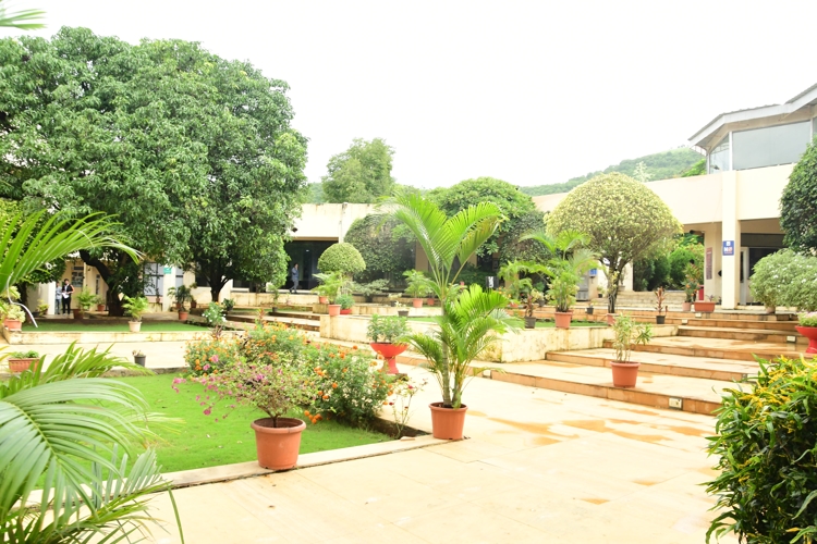 ISB&M College Of Commerce Pune Academic Building photo 5