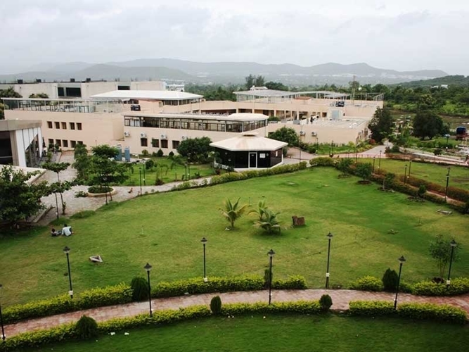 ISB&M College Of Commerce Pune Academic Building photo 7