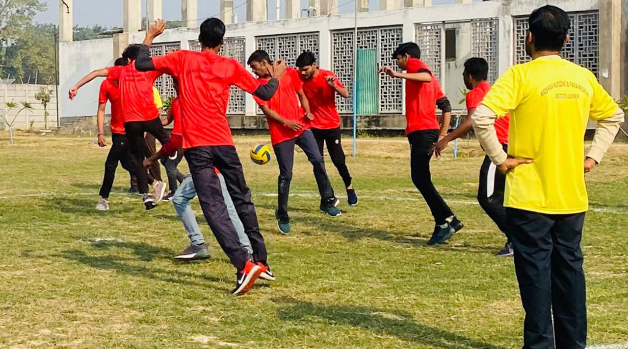 Krishna Nursing and Paramedical Institute Lucknow Extra Curriculars photo 13