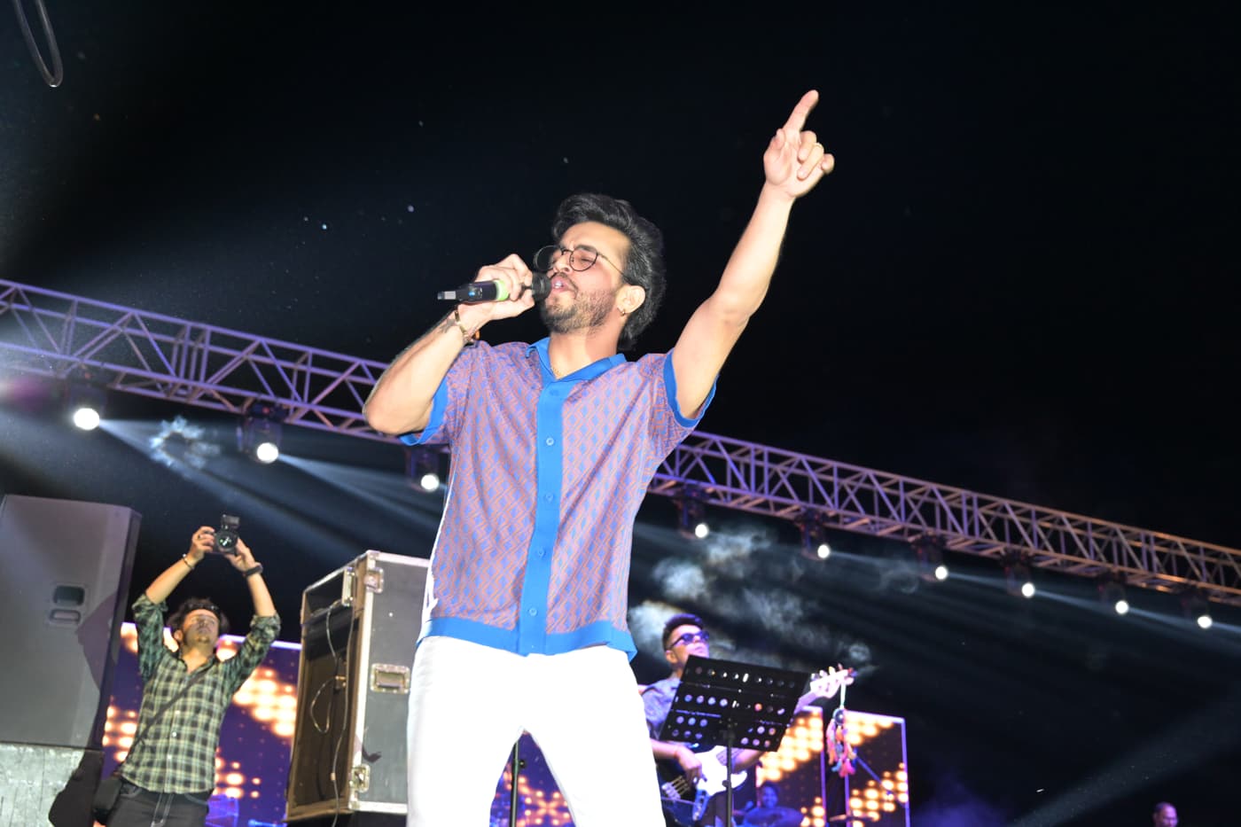 DBUU Sonu Nigam and Vibhor photo 10