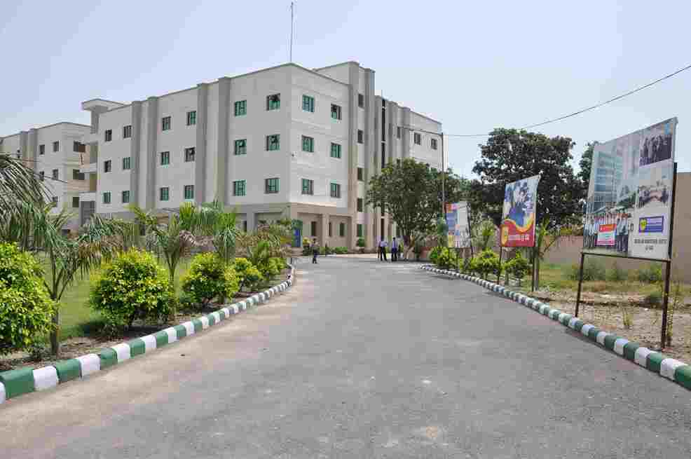 SGI Academic Building photo 3