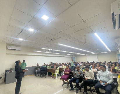 Future Varsity Business Management Mumbai Images photo 3