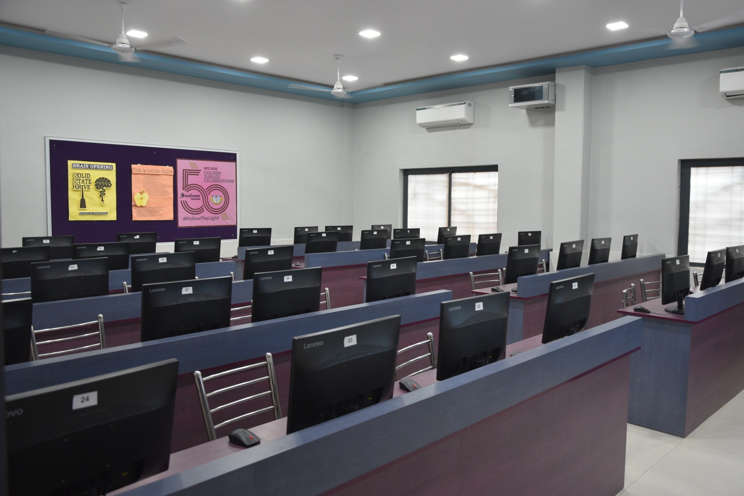 Sunbeam College for Women Varanasi Infrastructure photo 3
