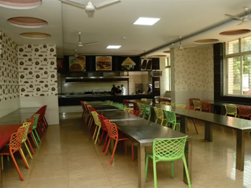 Thakur Specialized Degree College Mumbai Image photo 4