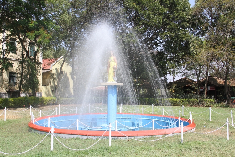 St. Philomena's College Mysore Building photo 25