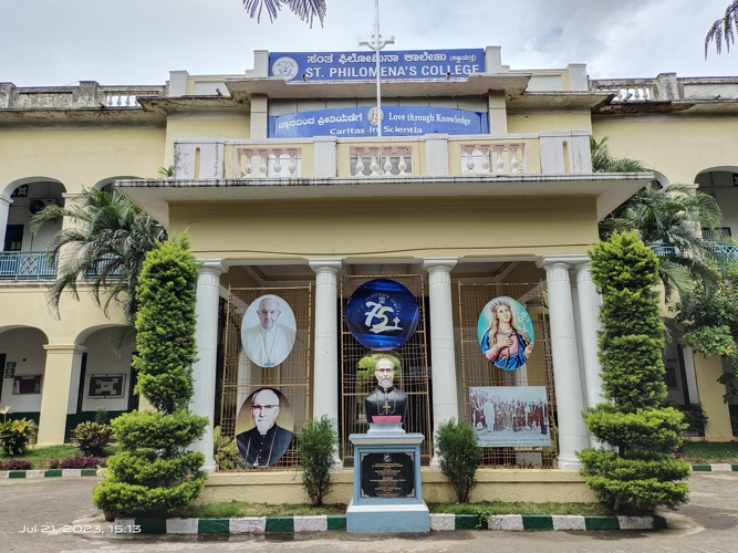 St. Philomena's College Mysore Building photo 34