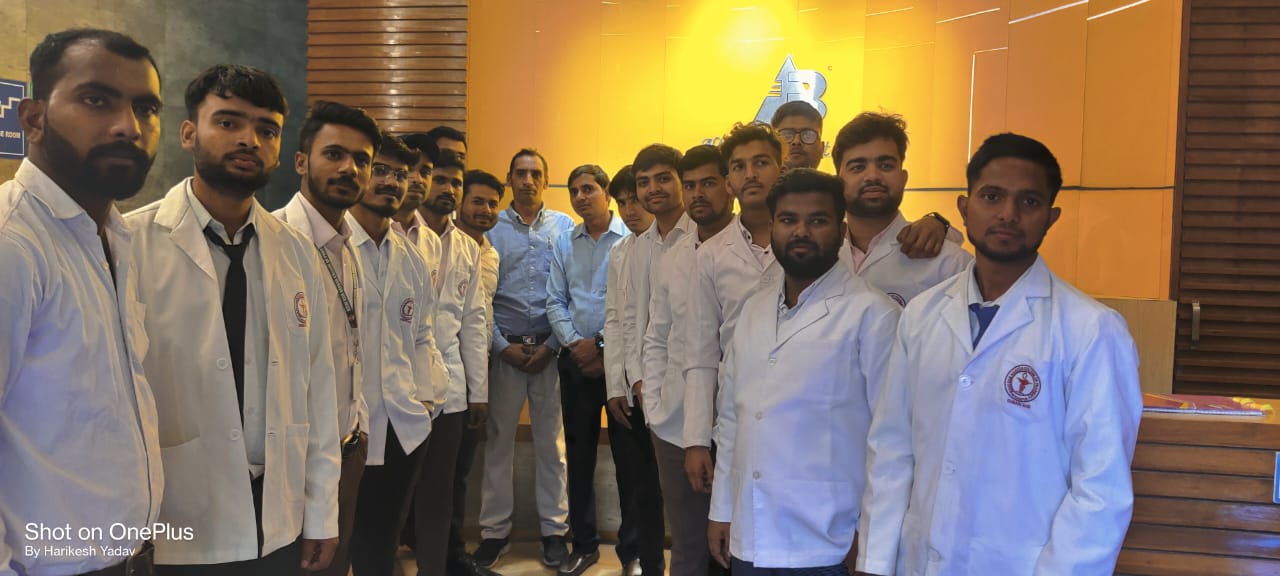 Rishi Ram Naresh College of Pharmacy Mau Campus photo 7