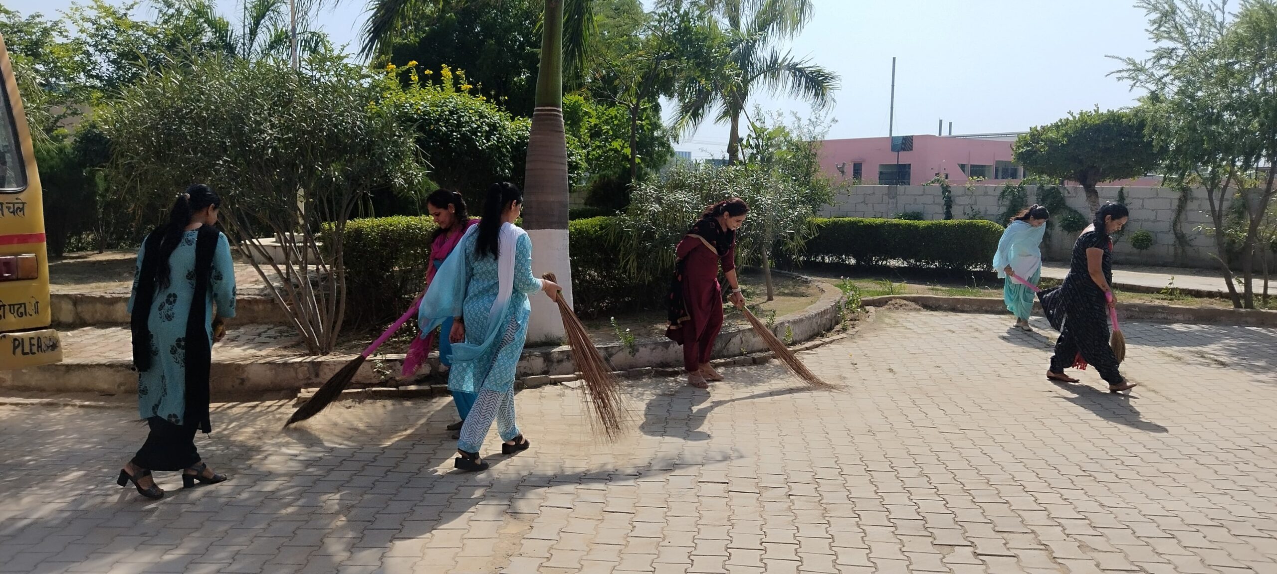Delhi Global Institute of Technology Jhajjar Swachhata hi sewa event photo 2