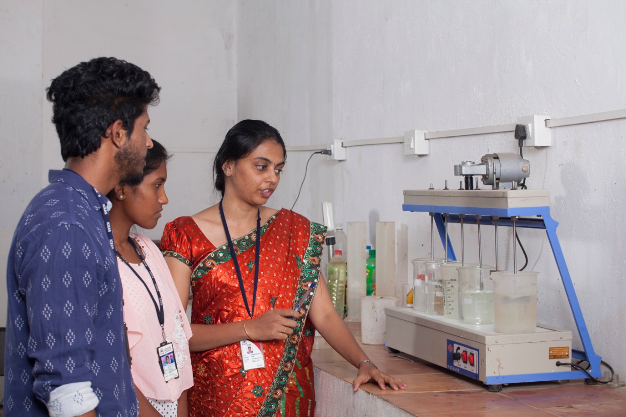 IIMS Bangalore  Lab photo 4