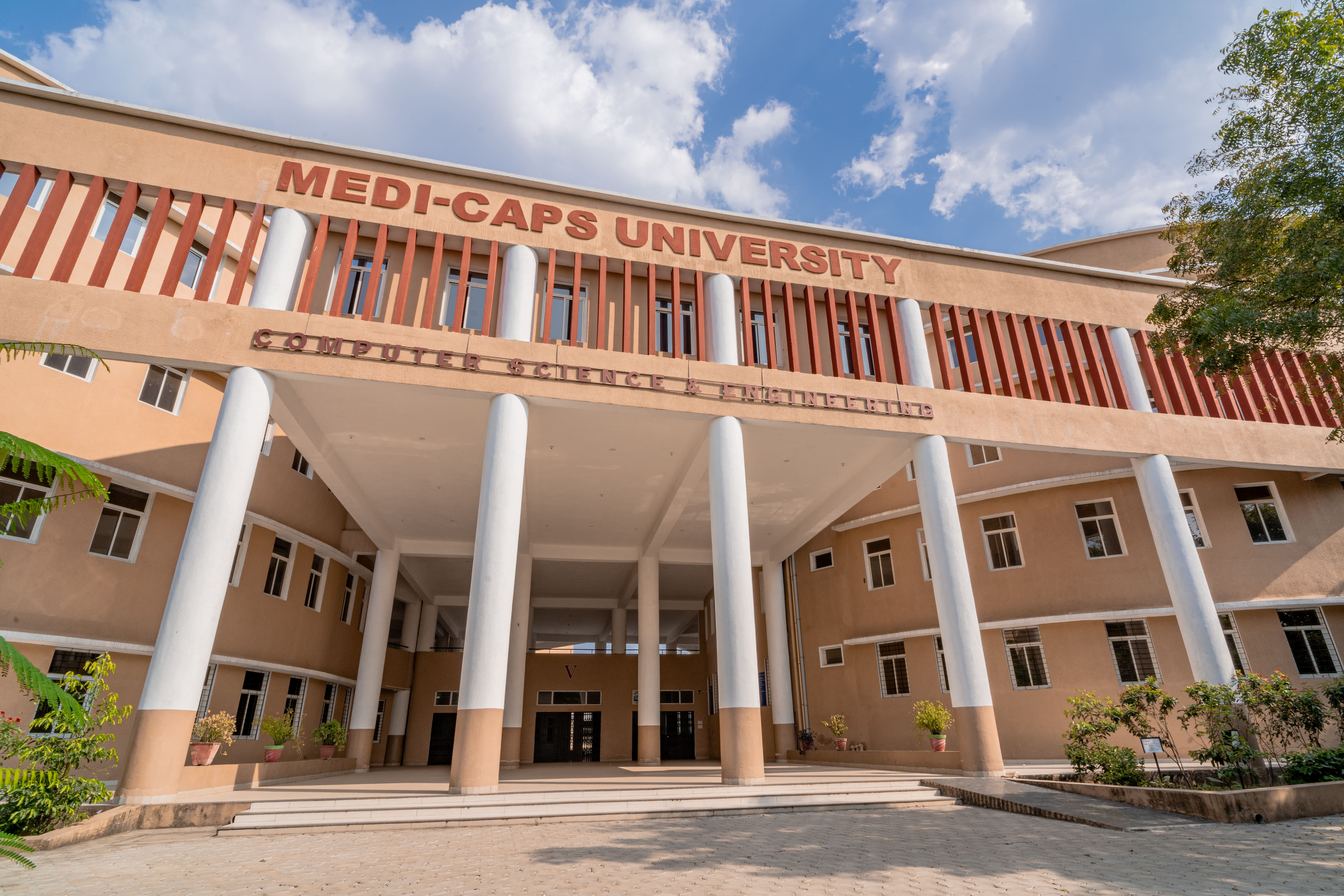 Medi-Caps University, Powered by Emversity College Images photo 3