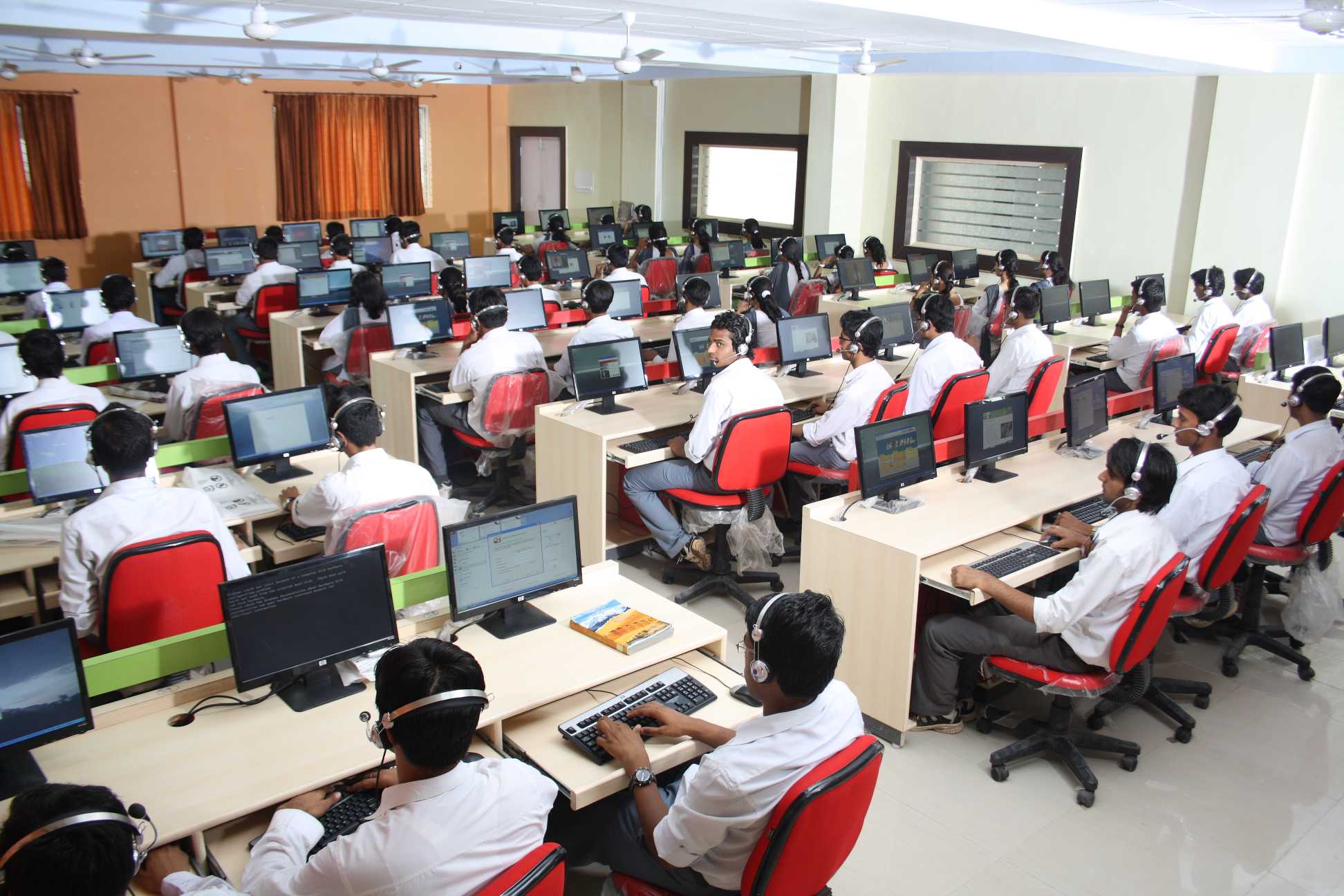 Technocrats Group of Institutions Bhopal Computer Lab photo 13