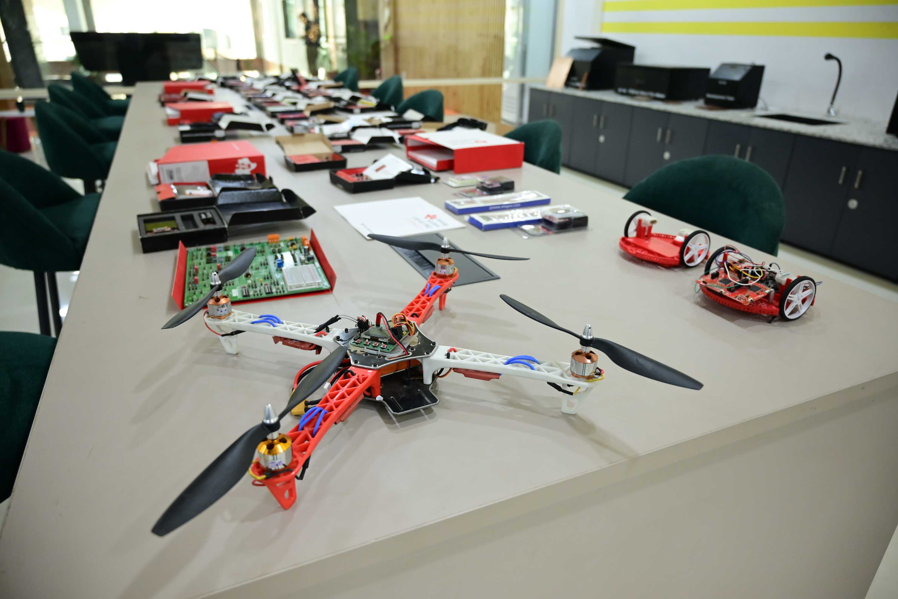 Technocrats Group of Institutions Bhopal KPIT Mobility Lab photo 4
