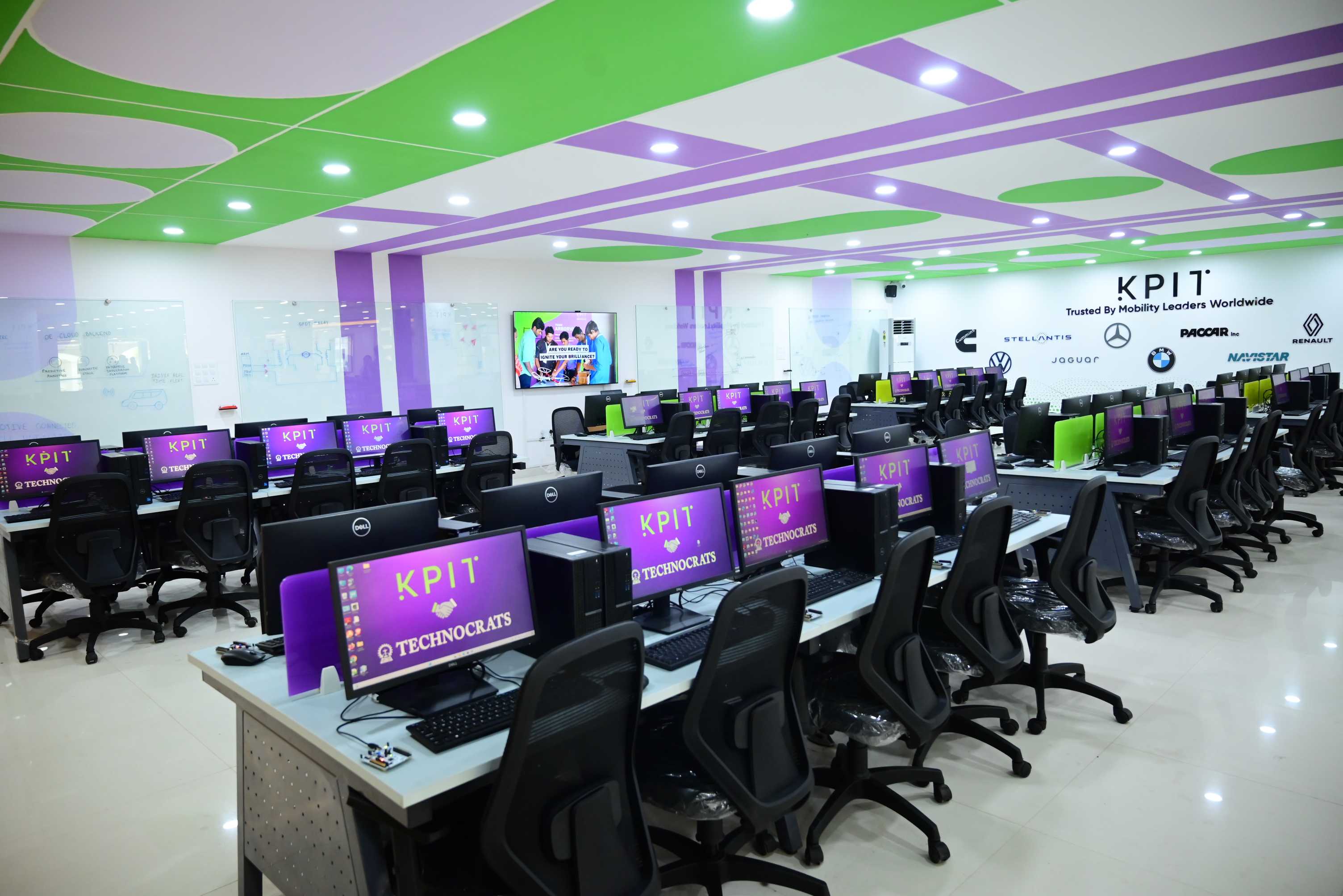Technocrats Group of Institutions Bhopal KPIT Mobility Lab photo 6