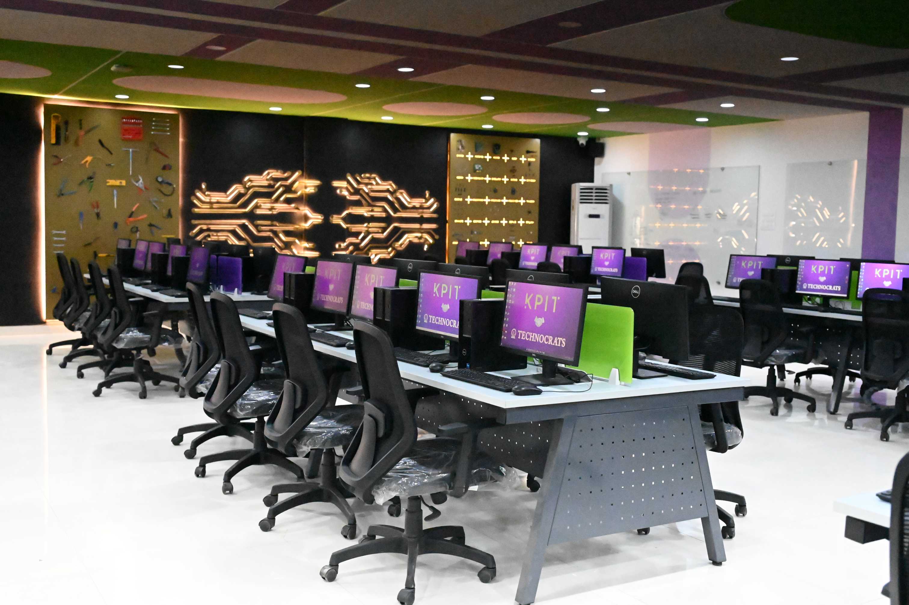 Technocrats Group of Institutions Bhopal KPIT Mobility Lab photo 27