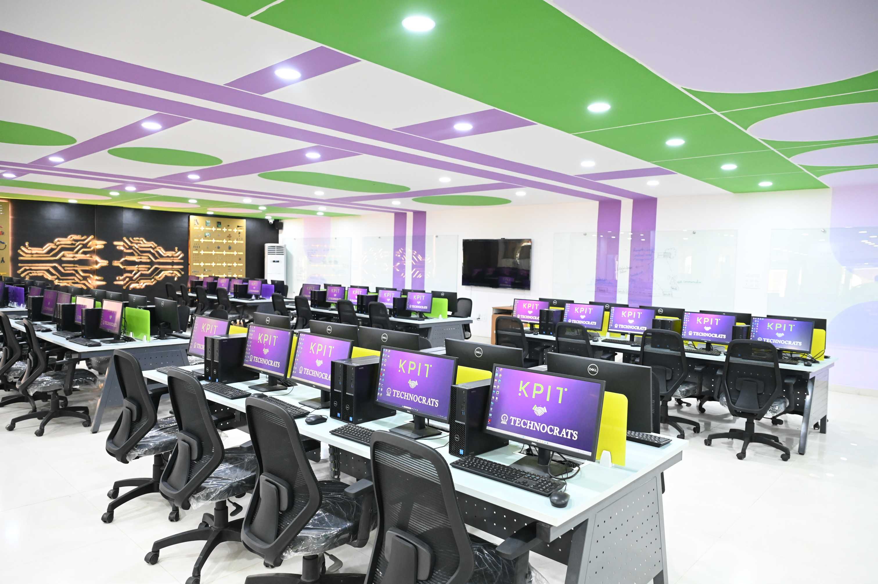 Technocrats Group of Institutions Bhopal KPIT Mobility Lab photo 30
