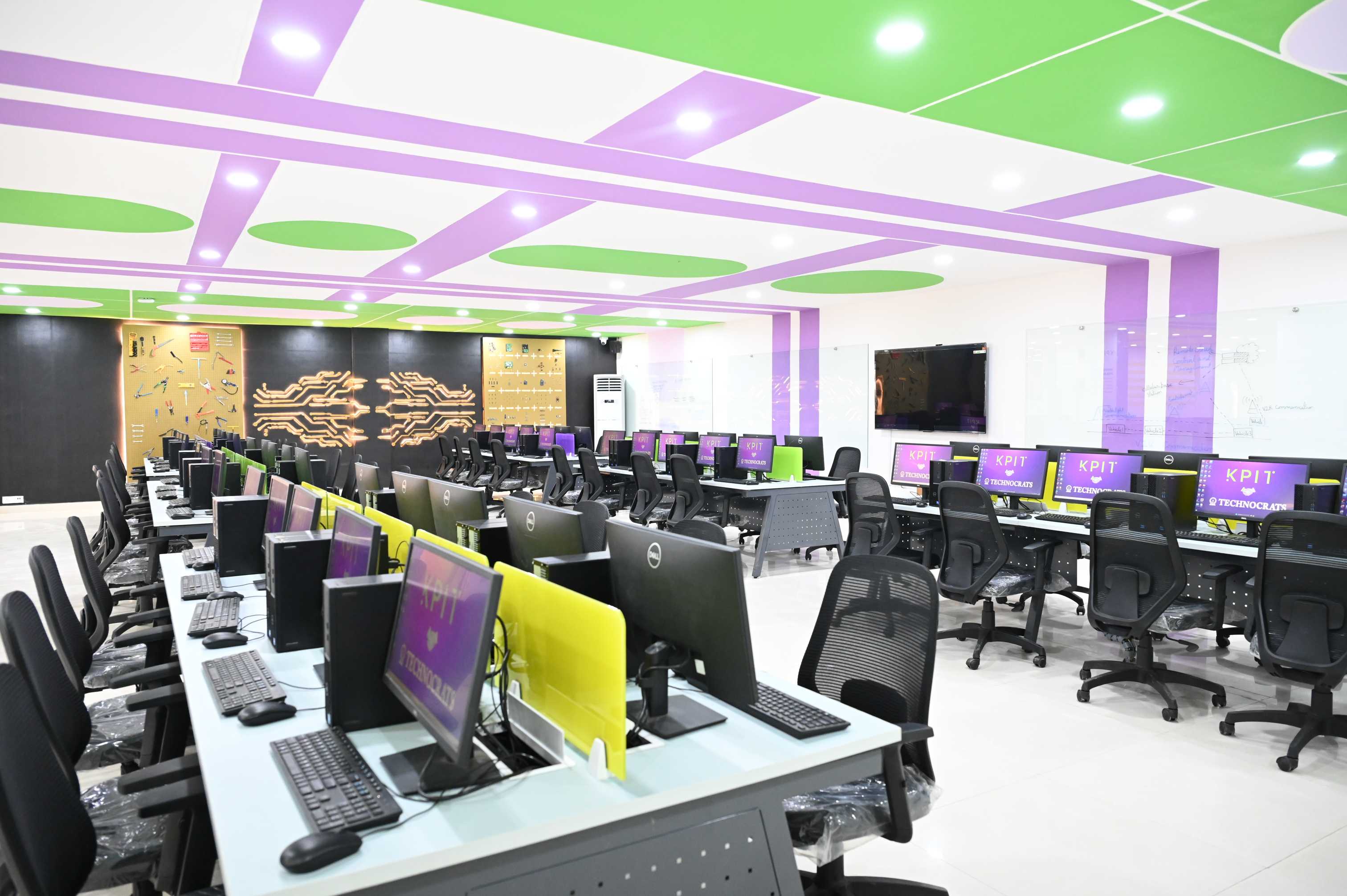 Technocrats Group of Institutions Bhopal KPIT Mobility Lab photo 31