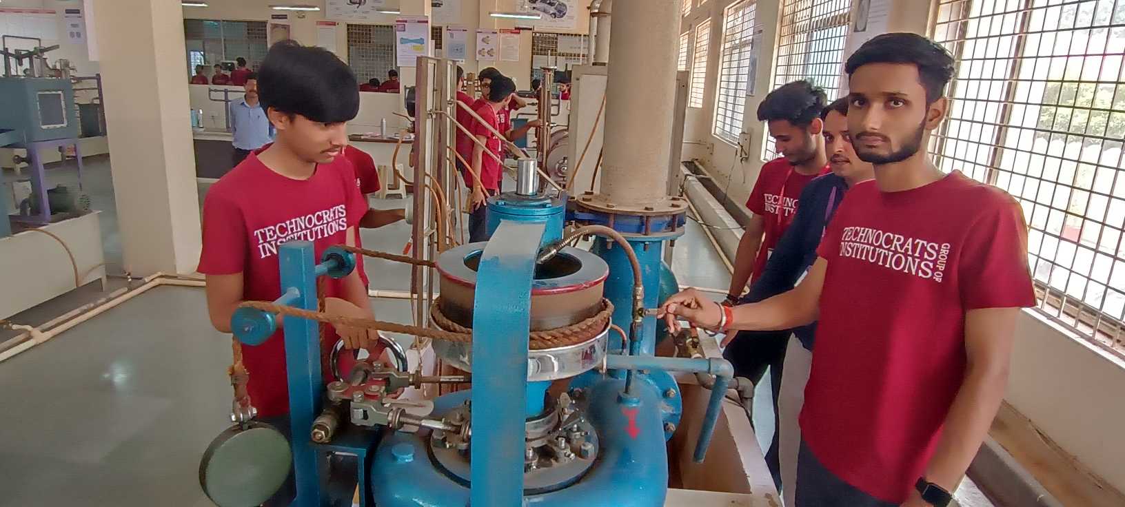 Technocrats Group of Institutions Bhopal Labs photo 22