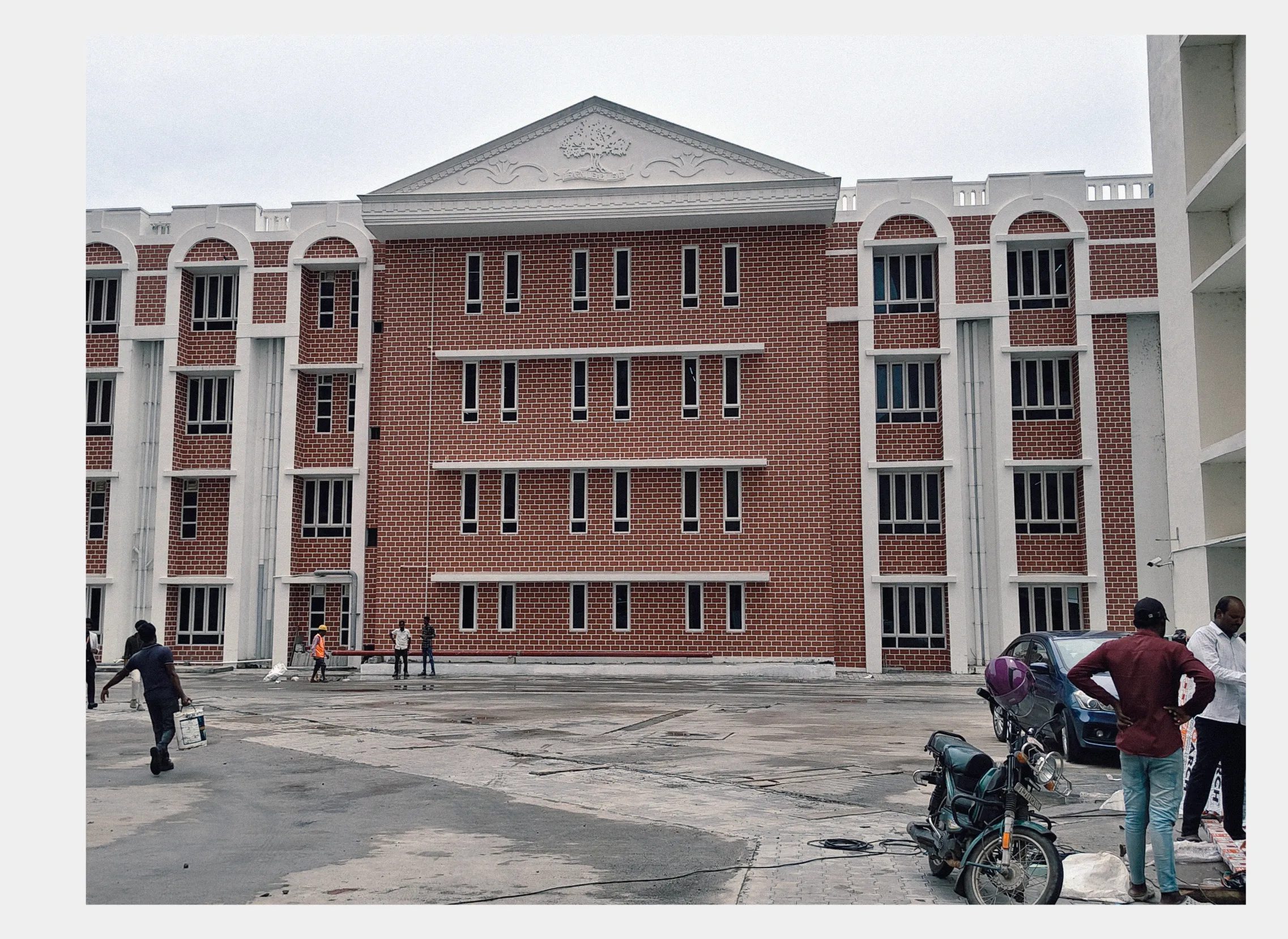 SRM University Chennai Campus photo 2