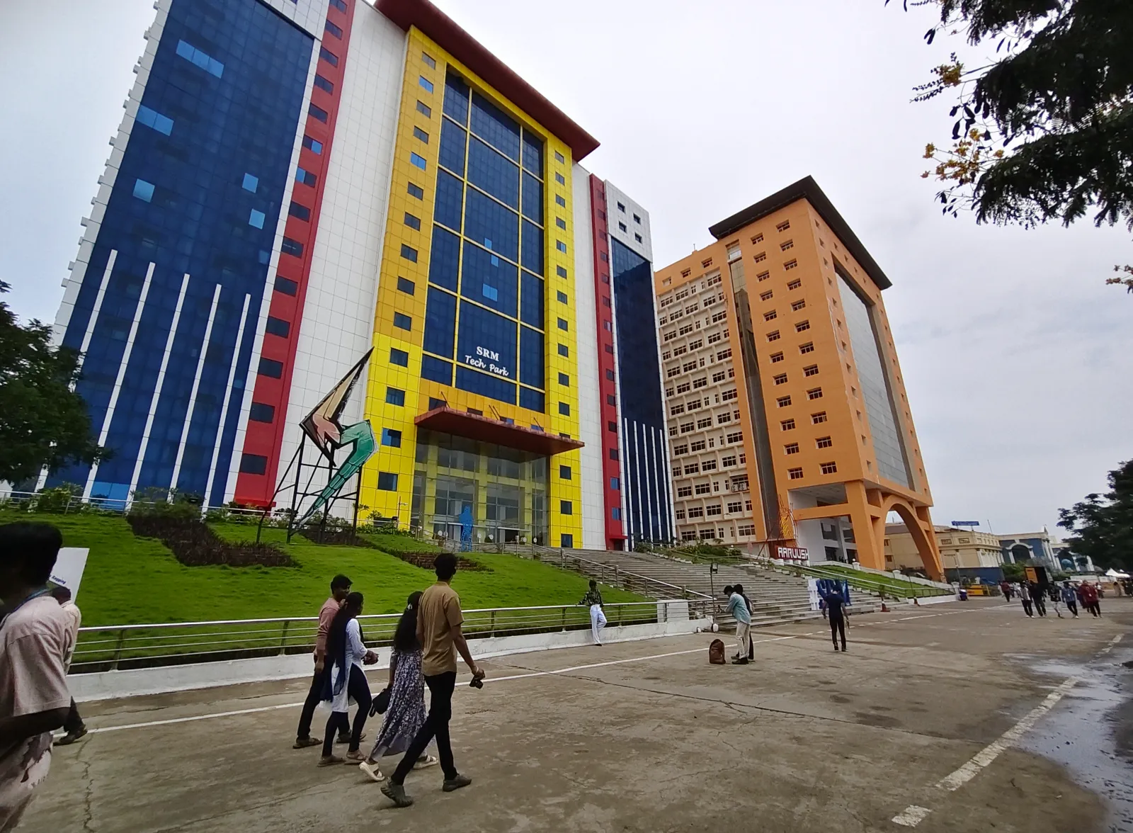 SRM University Chennai Campus photo 5