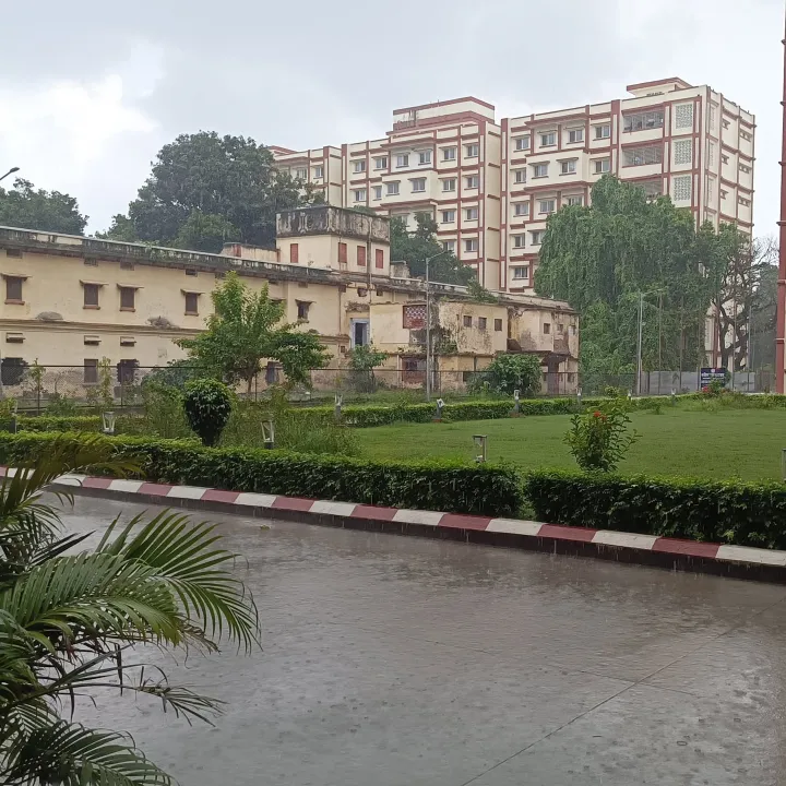 IIT BHU Campus photo 6