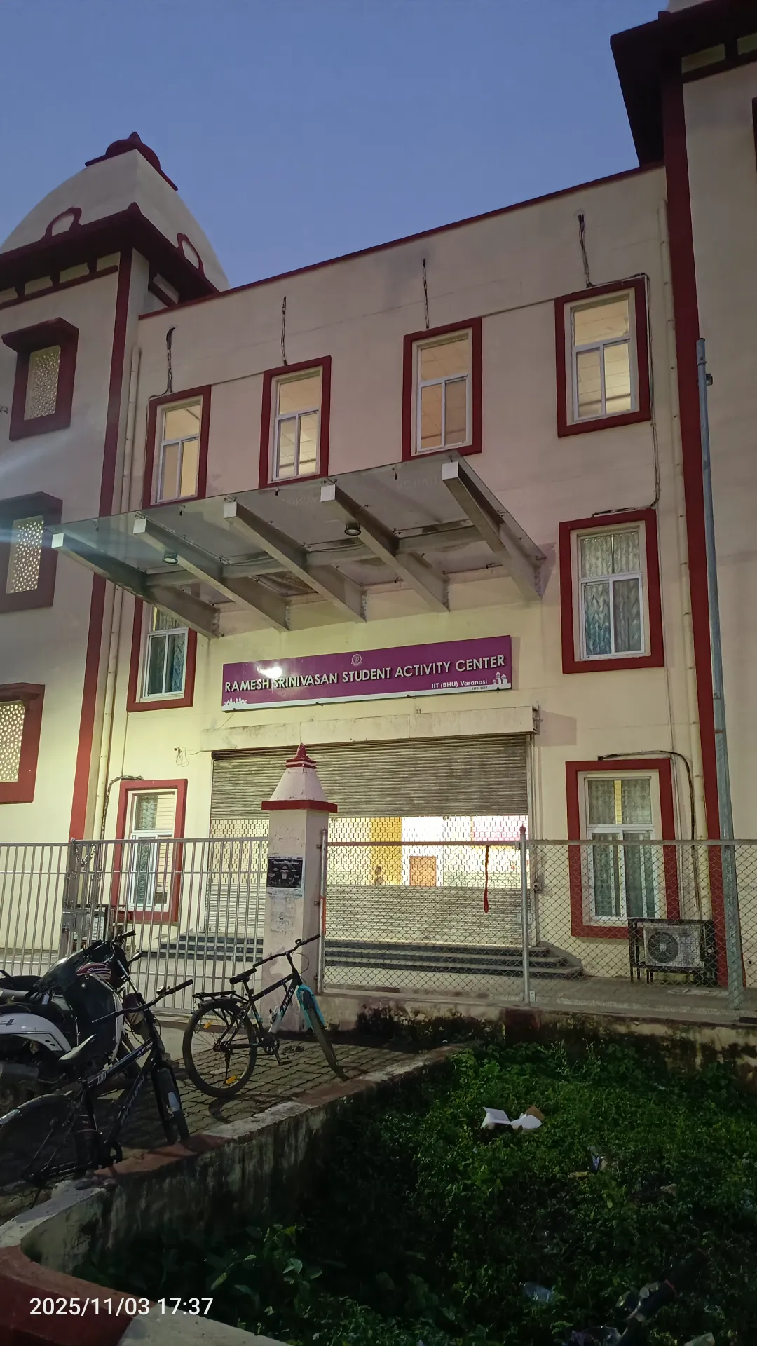 IIT BHU Academic Building photo 15