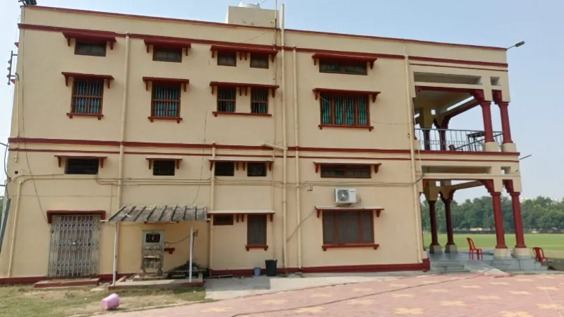IIT BHU Campus photo 22