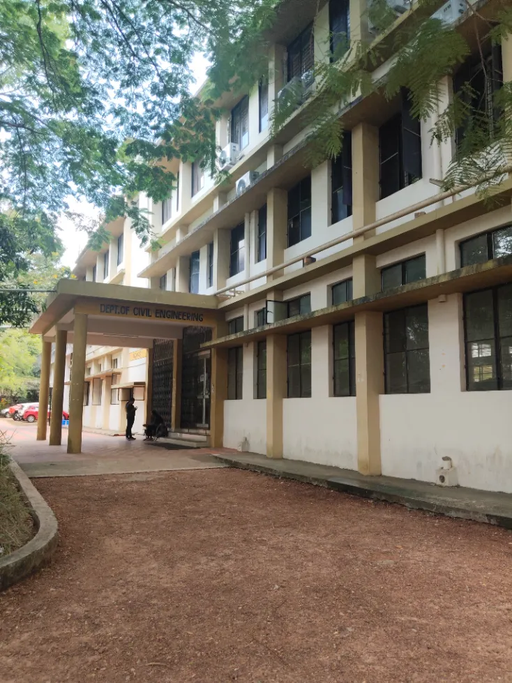 CET Trivandrum Academic buildng and Auditorum photo 7