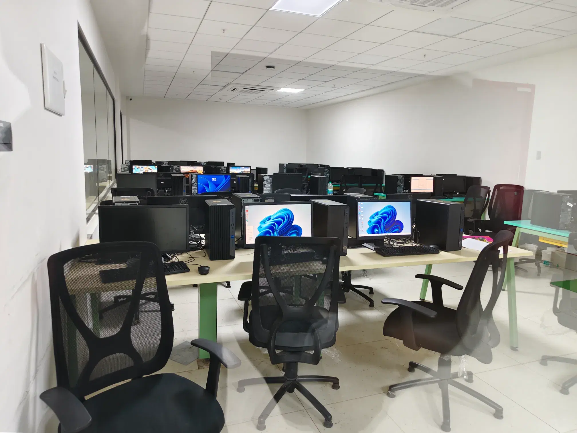 SRM University Chennai Academic Building photo 10