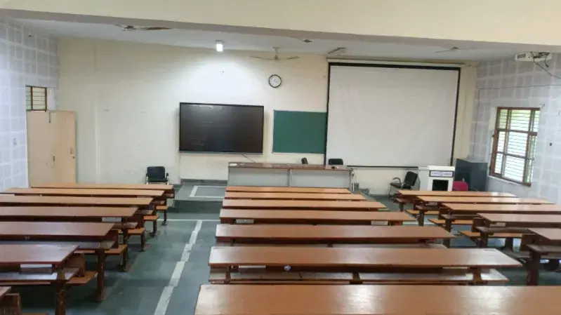 IIT BHU Academic Building photo 25