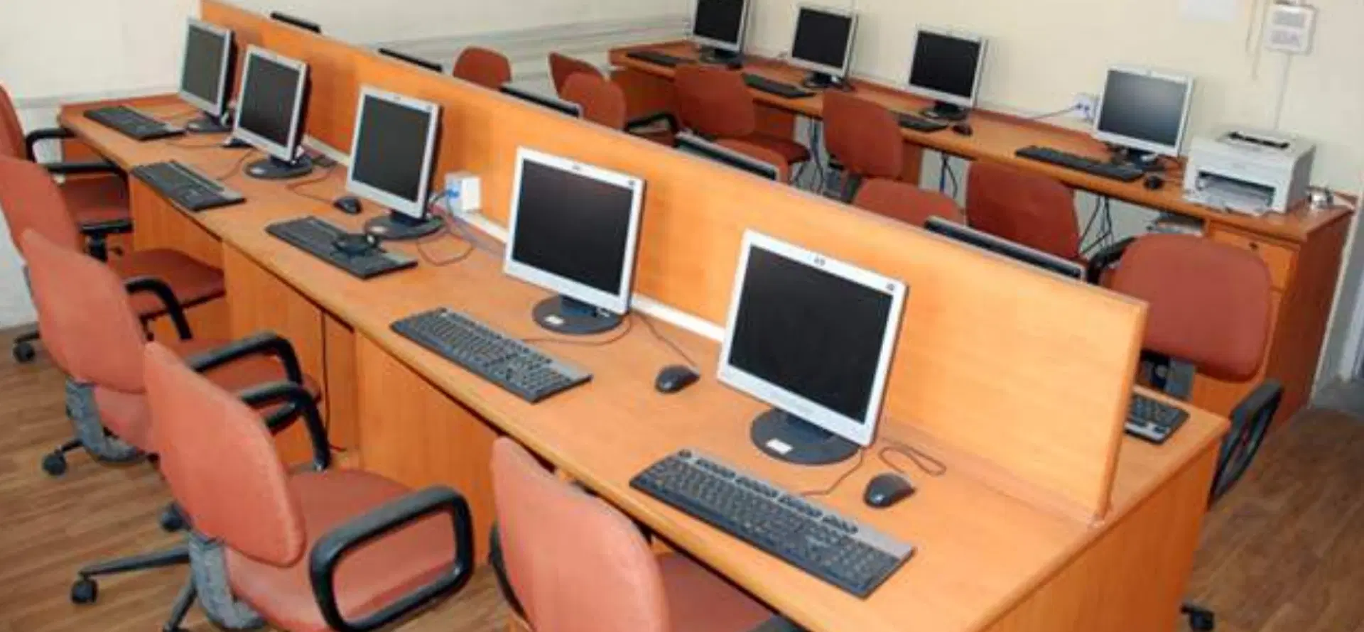 Kirori Mal College Academic Building photo 2