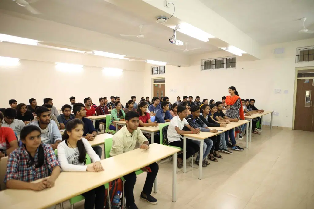 VIT Bhopal Academic Building photo 30
